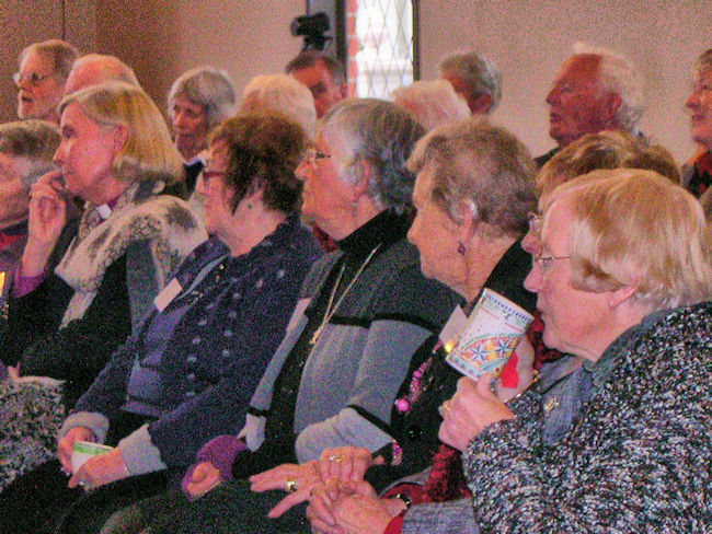  4-Part of the audience for the documentary.JPG 